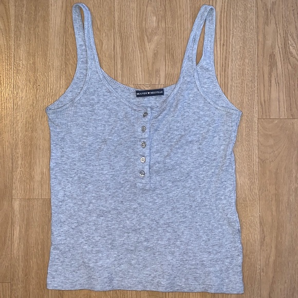 brandy melville - tank top - Picture 1 of 4